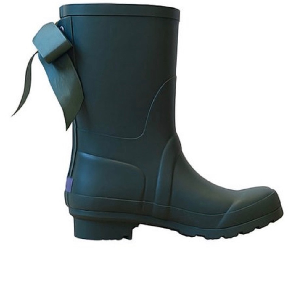 Lemon rain boots